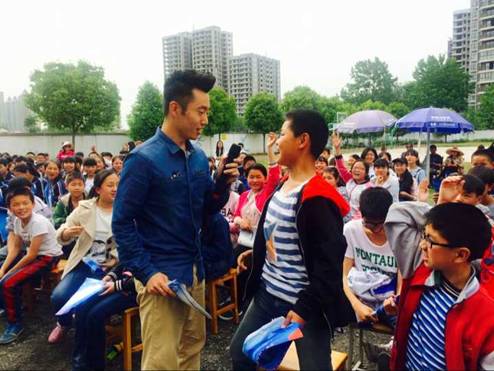 说明: C:\Users\lenovo\Desktop\中小学发至活动照片集\IMG_20170504_161005\QQ图片20170504230112.jpg